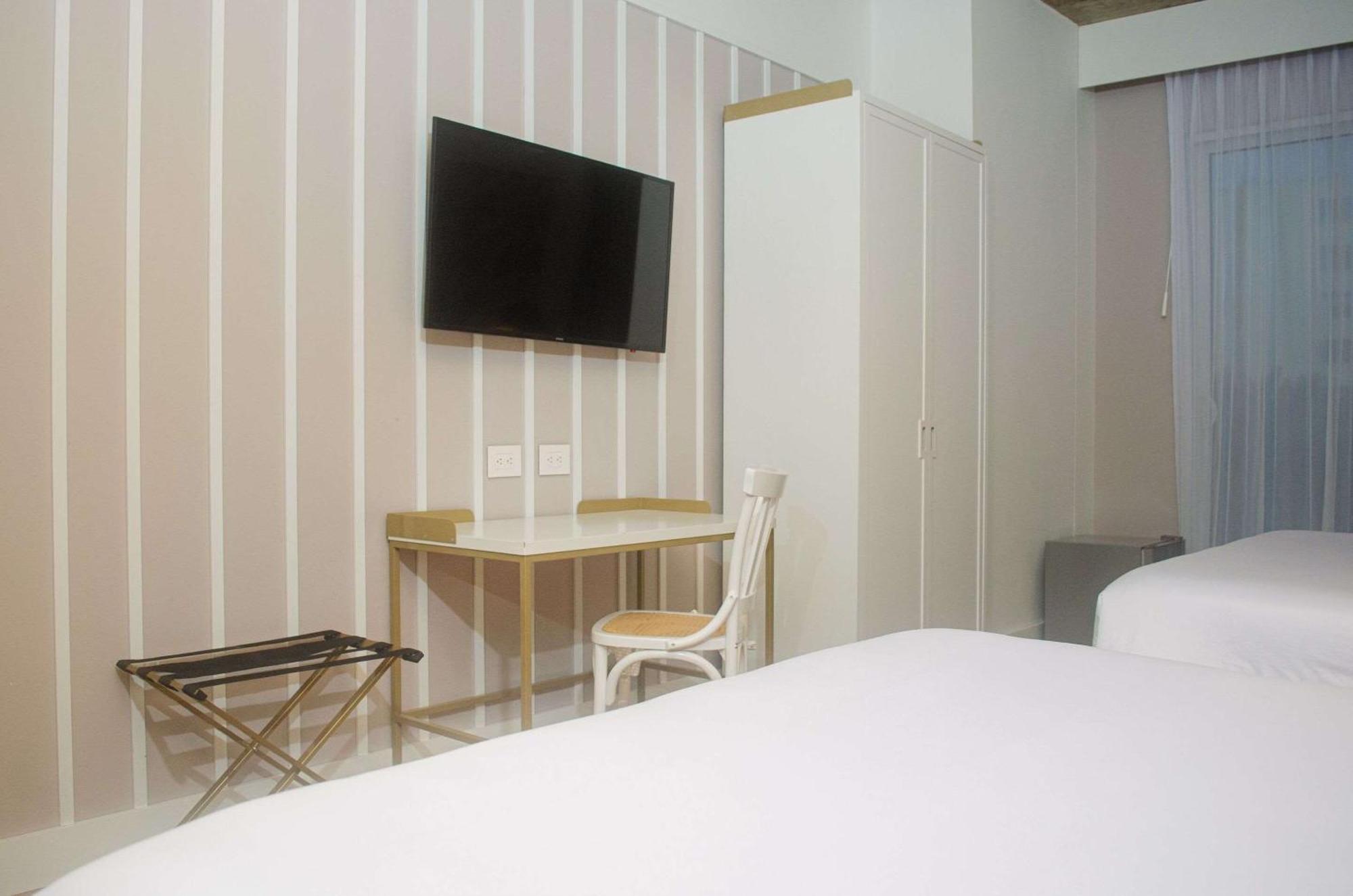 Faranda Collection Barranquilla, A Member Of Radisson Individuals Hotel Barranquilla  Kültér fotó A room at the hotel